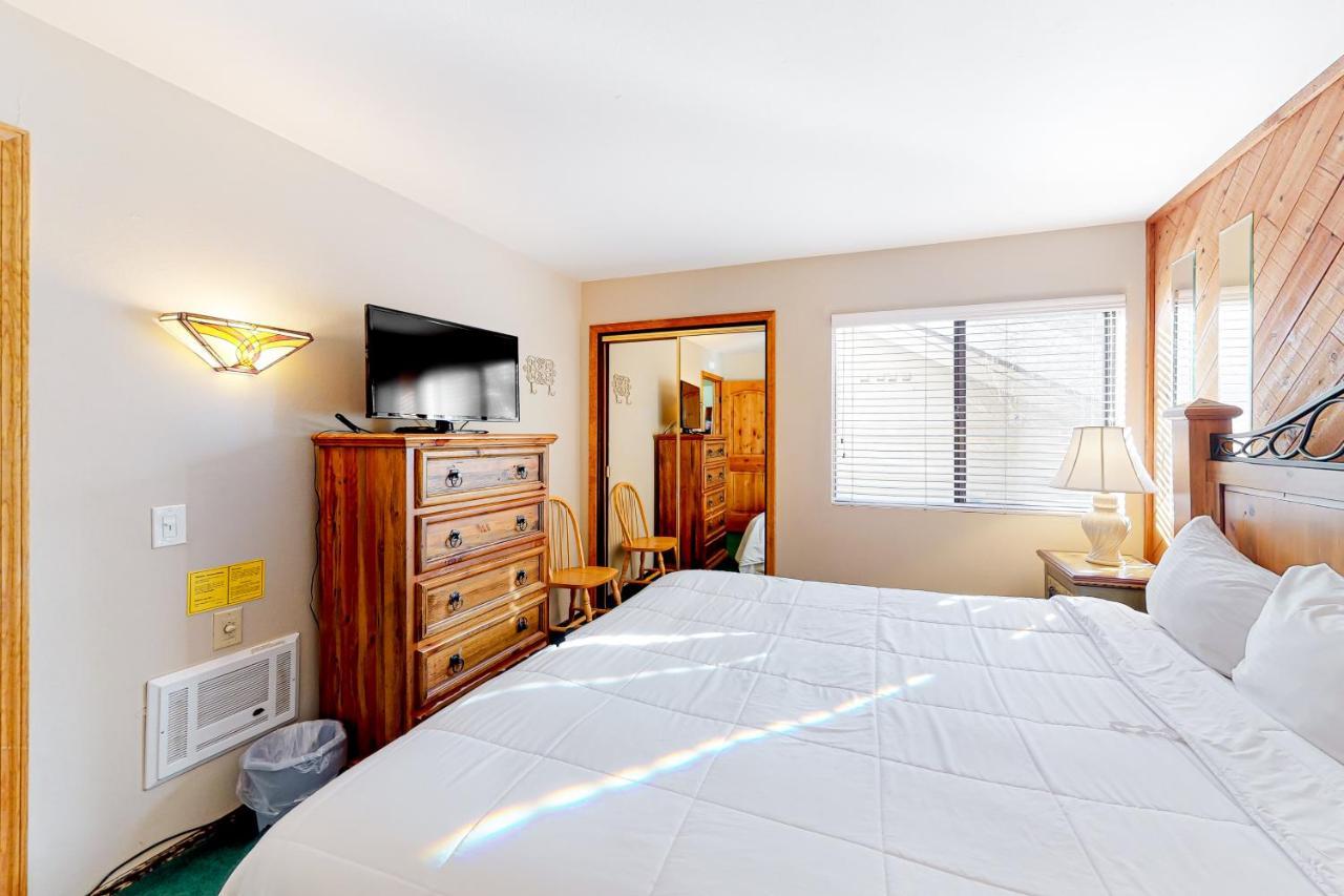 La Vista Blanc 68 Apartment แมมมอธ เลกส์ ภายนอก รูปภาพ