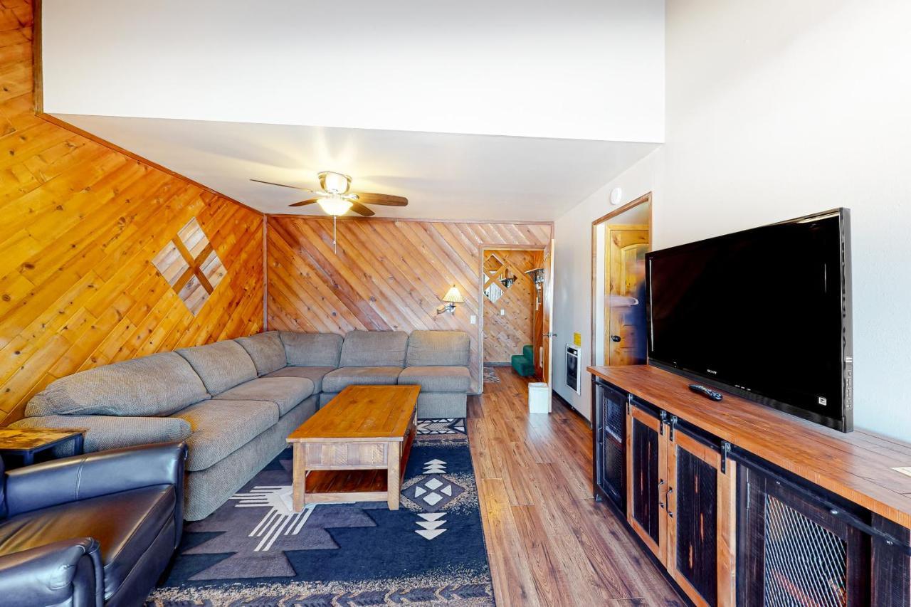 La Vista Blanc 68 Apartment แมมมอธ เลกส์ ภายนอก รูปภาพ